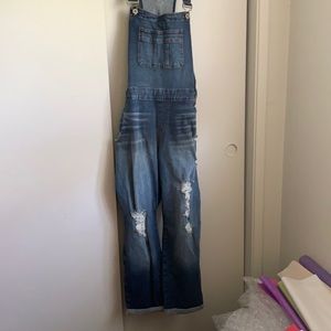 Torrid crop overalls with destruction